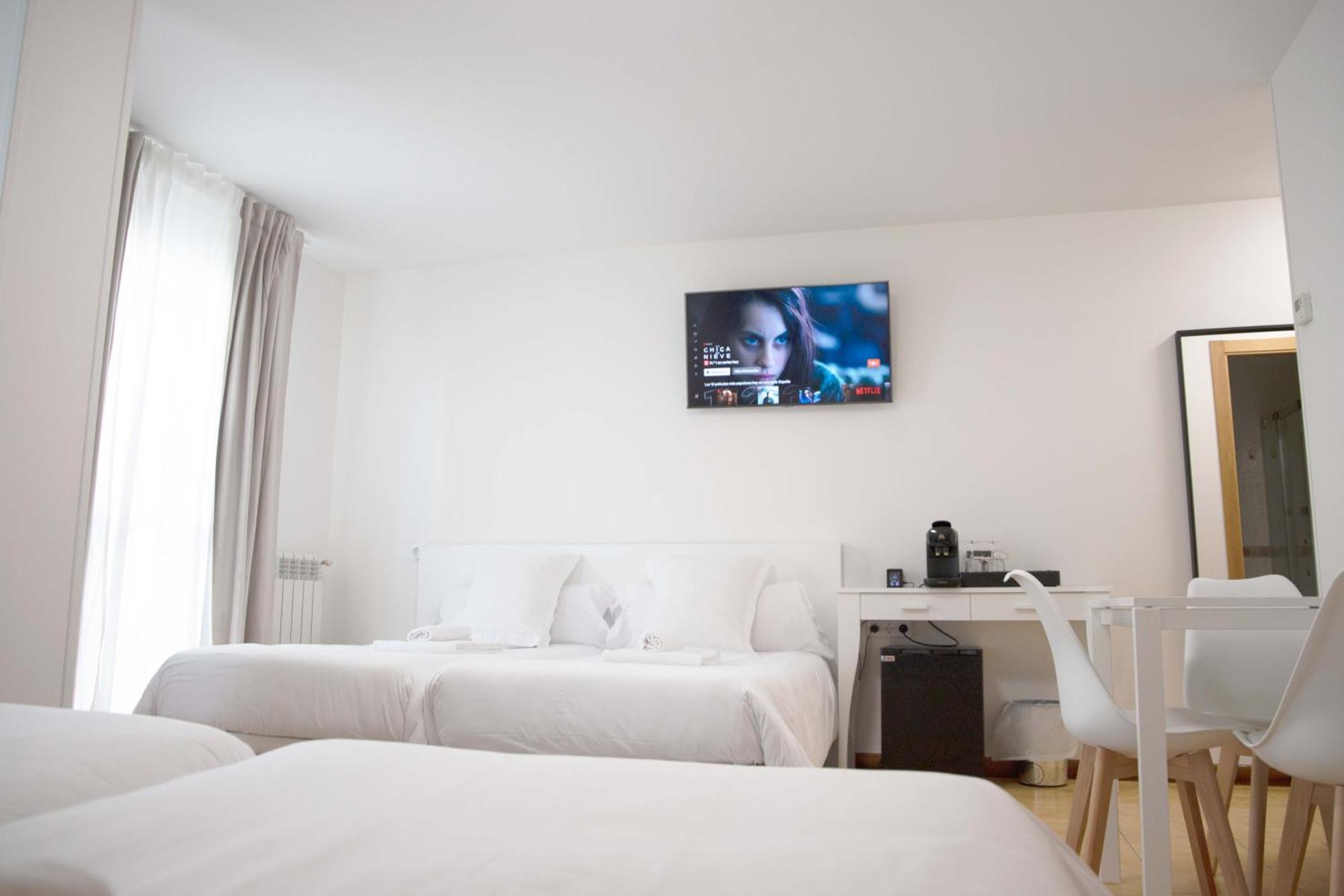 Stellae Luscofusco Hotel ซานติอาโก เด กอมโปสเตลา ภายนอก รูปภาพ