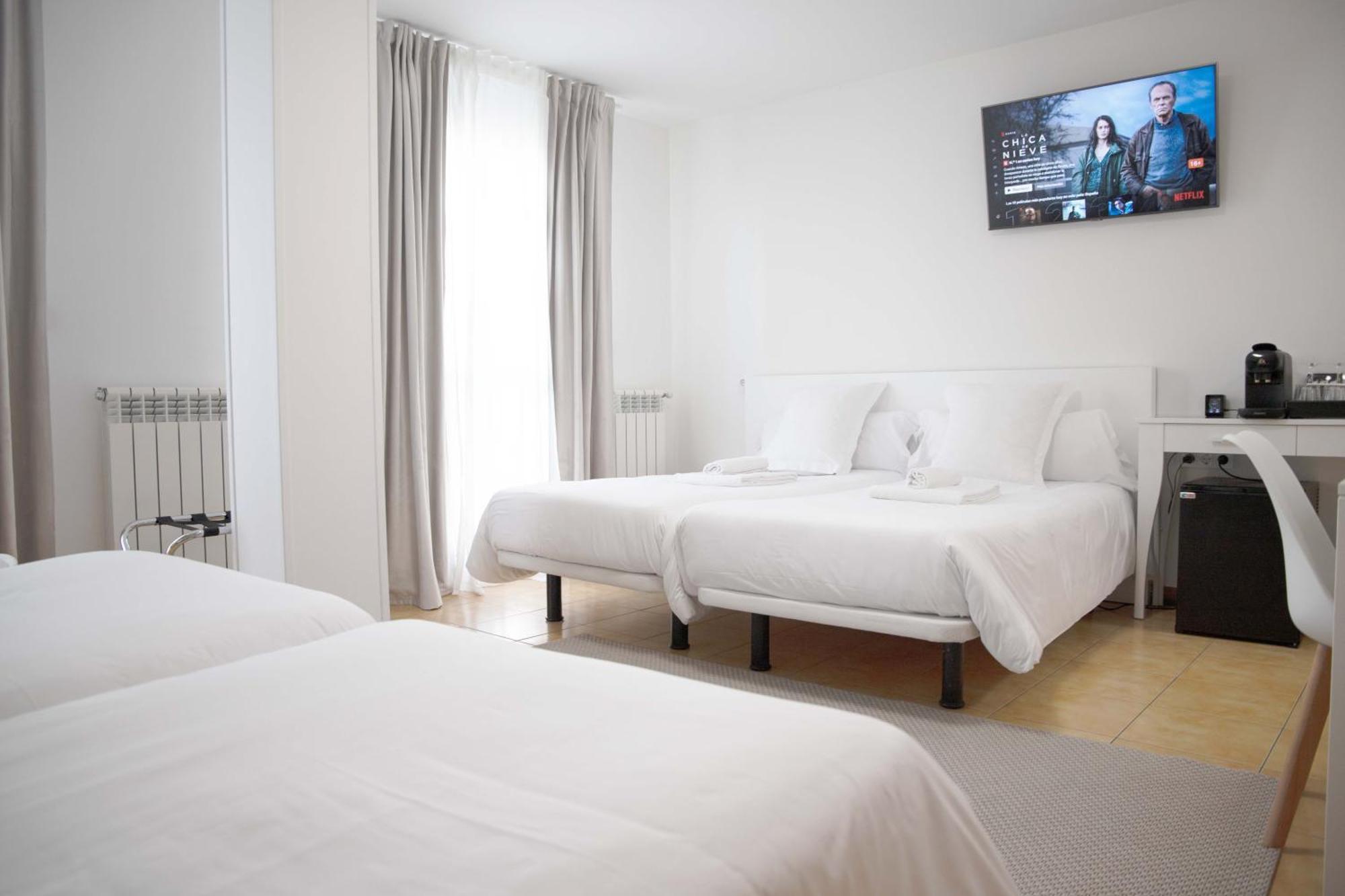 Stellae Luscofusco Hotel ซานติอาโก เด กอมโปสเตลา ภายนอก รูปภาพ