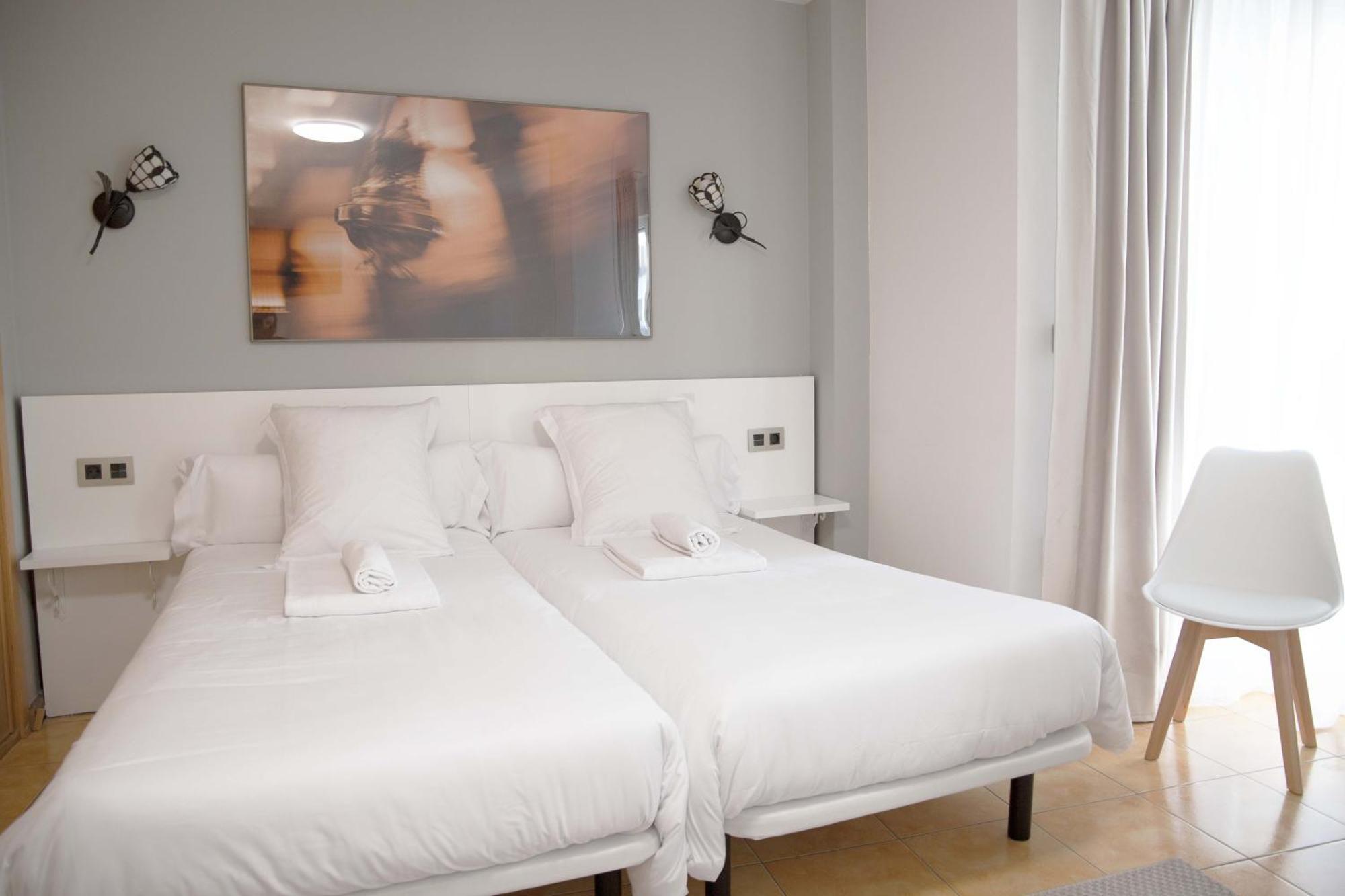 Stellae Luscofusco Hotel ซานติอาโก เด กอมโปสเตลา ภายนอก รูปภาพ