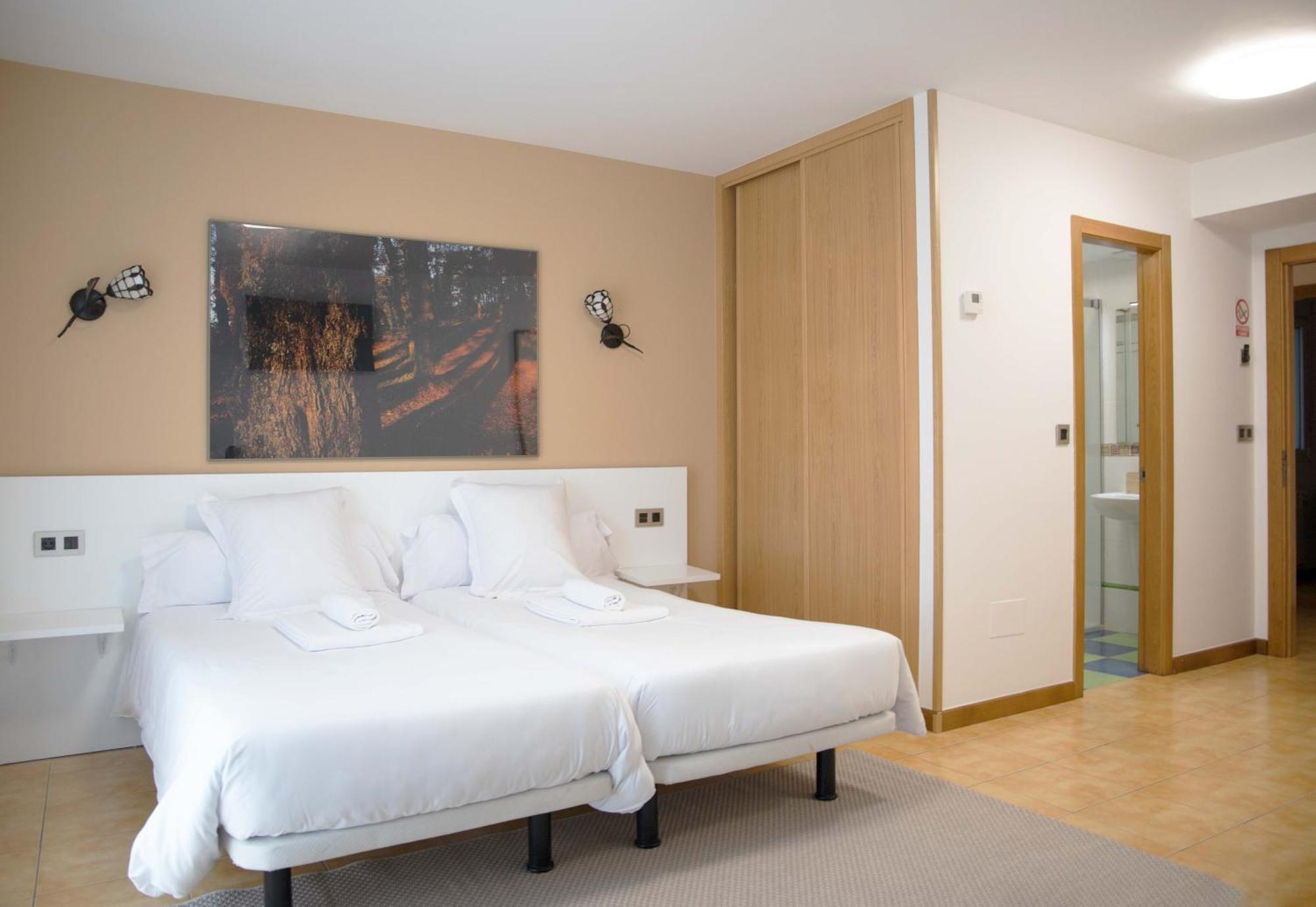 Stellae Luscofusco Hotel ซานติอาโก เด กอมโปสเตลา ภายนอก รูปภาพ